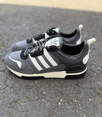 Adidas Originals ZX 700 HD Men&rsquo;s Running Shoe Athletic Sneaker Footwear H01851