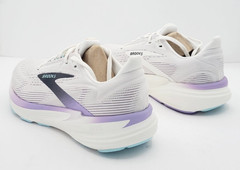Brooks Womens (Size 8 Medium Width/B) Revel 8 Sneakers Coconut Purple