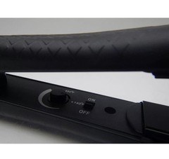 HSI PRO CERAMIC TOURMALINE IONIC FLAT IRON FRIZZ FREE HAIR THERAPY STRAIGHTENER