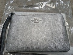 Coach Metallic Silver Corner Zip Wristlet Pebble Leather New W/ Tags See Images