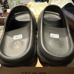 Adidas Yeezy Slide Onyx Size 10 with Box Brand New