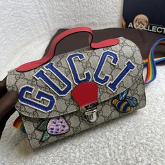 Gucci GG Embroidered Kids Messenger Bag