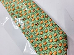 Vineyard Vines Pumpkin Patch Halloween BOYS Silk Neck Tie USA Made New One Size