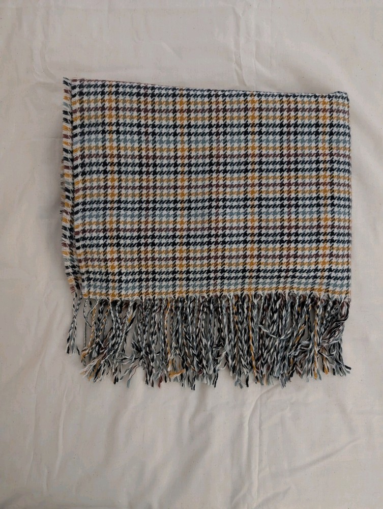 Mango MNG Multicoloured houndstooth plaid scarf w/ fringe 28&Prime;W x 77&Prime; L+ fringe