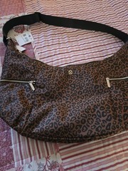 Lululemon Large Slouchy Sling Bag 13L with Metal Hardware