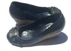 Tory Burch Womens Wedges Black Leather Gold Tone Logo Emblem Heels size 4.5