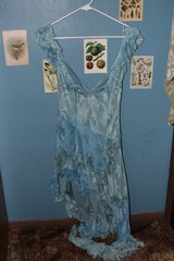 NEW W/O TAGS Urban Outfitters Hyacinth Lace Spliced Midi Dress Size Small V-Neck