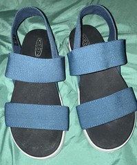 Keen Women’s Elle Strappy Sandals adjustable Straps Blue size 8