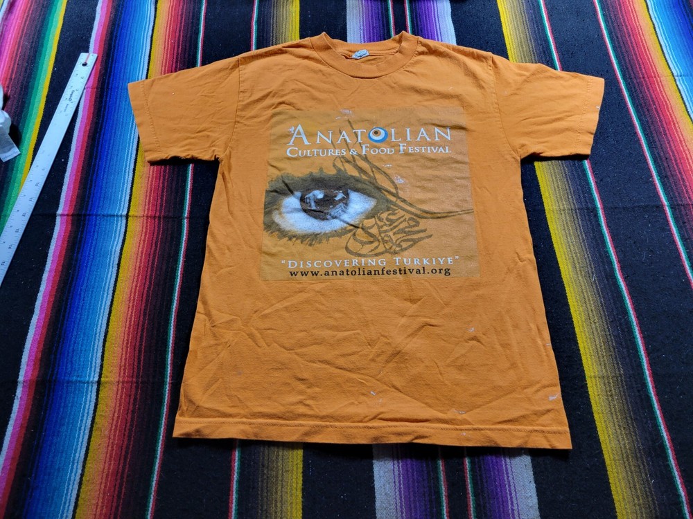 Anatolian Cultures & Food Festival Discovering Turkiye Cali 2009 T-Shirt Size S