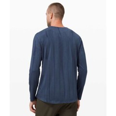 Lululemon 5 Year Basic Vertical Spray Dye Blue Long Sleeve Shirt Size Medium