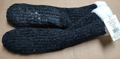 Diamond Visions Chenille Slipper Socks size S/M Black #NV