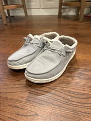 Hey Dude Wendy Corduroy Grey Slippers Size US 9 EU 40