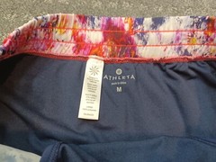 Athleta Womens Hypersonic Petal Short – Lined Drawstring Splatter Print – Medium