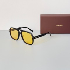 Tom Ford Falconer Sunglasses TF884 Black/Yellow 60-18-140mm With Case