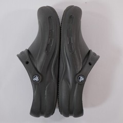 Crocs Black Rubber Slip Resistant Bistro Clog 10075 M8/W10