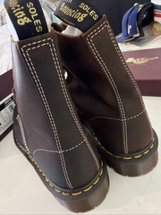 1460 Pascal Rustic Brown Wax Commander Dr. Martens Made In England Size 11 US
