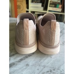 APLWomen&rsquo;s Tech Loom Bliss Slip-On Sneakers in Blush Pink Size 8