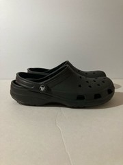 Crocs Classic Clog – Black