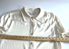 ST. JOHN Ecru Vanilla Logo Button Front Blouse Shirt Silk / Spandex Sz 10