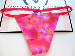VICTORIA&rsquo;S SECRET PINK No Show V-String Thong Panty S M L XL Hibiscus NWT VS