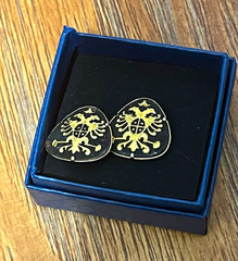 Set Cufflinks, Gold and Black Metal crest design