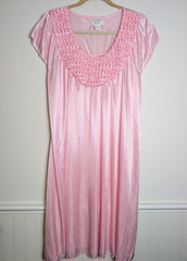 Vintage Lati Fashion Nightgown Rosebud Detail Soft Pink Size 1X Sheer Romantic