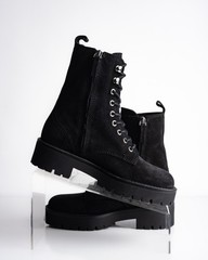 Massimo Dutti Womens Suede Boots Combat Lace Up Black US 6 EU 36 1112/450 defect