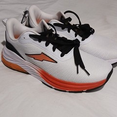 Avia M AV Hypersonic Men&rsquo;s Athletic Sneaker White/Orange/Black Low Top