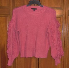 Ann Taylor Womens Rose Colored Tight Knit Crew Neck Sweater Fringed Sleeves – M