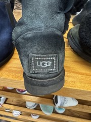 UGG Australia Bailey Crystal Button Bling Black Boots 3349 Size 9 40