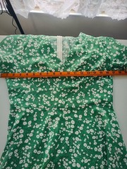 Green Floral Tea Dress Size S V-Neck Ditsy Daisy Print Mini Skater Summer Boho