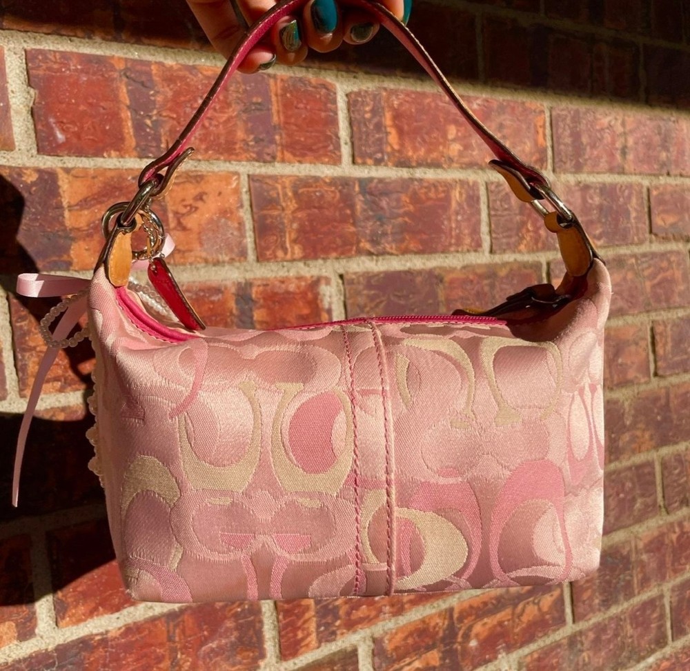 Coach Optic Pink Mini Baguette N° MO4K-6561 10&Prime;x5.5&Prime;x4.5&Prime;