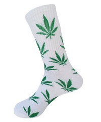3PK Marijuana Weed Leaf TRUE TO SIZE 18 Inches Long COTTON SOCKS 10-13 set 35