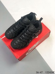 Men Shoe Nike Air VaporMax Plus Triple Black 924453-004