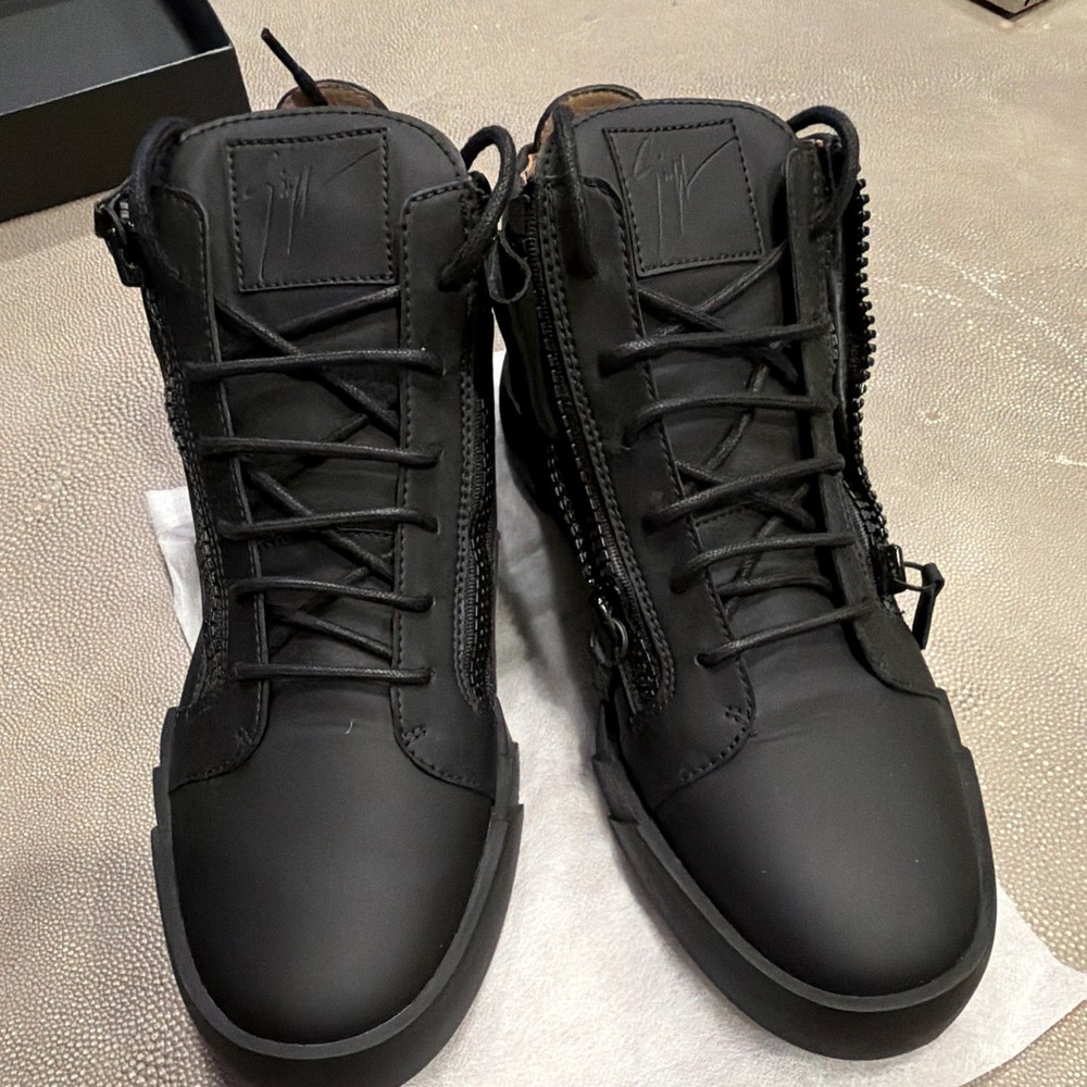 Giuseppe Zanotti Double-Zip Men’s Black High-Top Lace-Up Sneakers