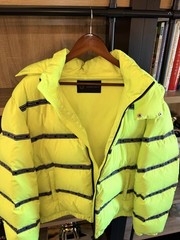 Versace Men&rsquo;s Yellow Hooded Down Puffer Jacket Full Zip Logo Trim Size 52