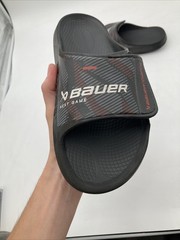 Oofos Bauer Next Game Recovory Adjustable Slides Black Men’s 7 Women&rsquo;s 9