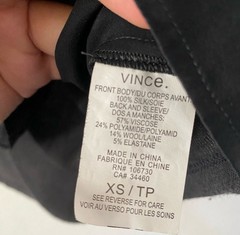 Vince V-Neck Long Sleeve Silk Blend Blouse Loose Fit Top Size XS Chic Quiet Lux