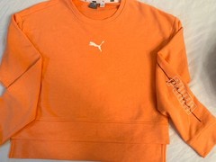 PUMA Crop Coral Sweatshirt Size Small Long Sleeve Crew Neck