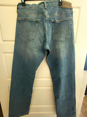 Signature by Levi Strauss & Co. Medium Wash Blue Denim Relaxed Fit Jeans Zip