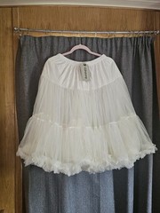 Banned White Fluffy Adjustable Petticoat. Lifeforms 26&Prime;. Retro 1950s.BNWT