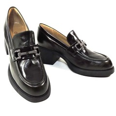 CHIARA COLINI 🇮🇹 WOMEN&rsquo;S BLACK SOFT LEATHER COMFORT HEELED LOFERS
