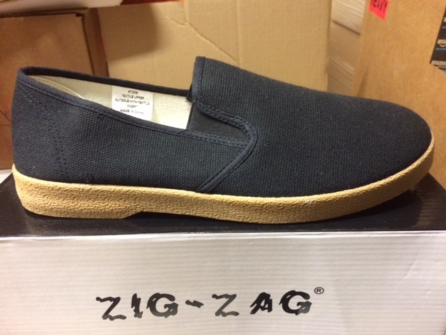 NIB ZIG ZAG CANVAS SLIP-ON MEN SHOES size 10 BLACK WITH BEIGE SOLE SIZES 7-13