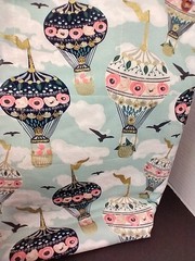 Homemade Soaring Balloons Tote, Zipper Closure, 3 Pockets, Zipper Pocket, Large
