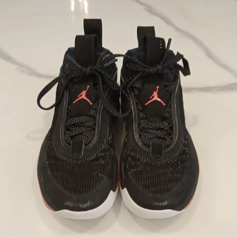 Jordan Unisex Kids Low Top Basketball Sneakers Black/Red/White 5Y DA9054-001