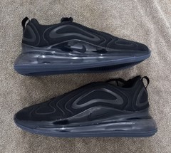 Air Max 720,Triple Black,Size 9,Brand New,super rare