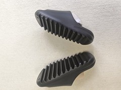 Yeezy Slide YZY YS-01 Black AUTHENTIC NEW With Dust Bag 100% Authentic 6-12M