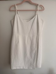 French Connection White Solid V-Neck Mini Dress Strappy Sleeveless 12