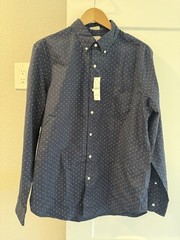 J. Crew Men’s Dot Pattern Button-Up, Size Large