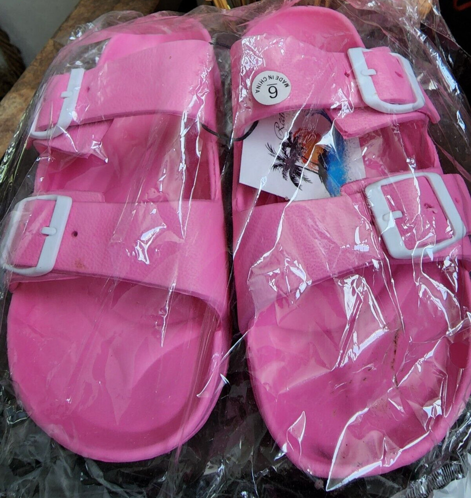 NEW Womens Double Strap Buckle Slide Soft Sandal Size 7 Pink Beach